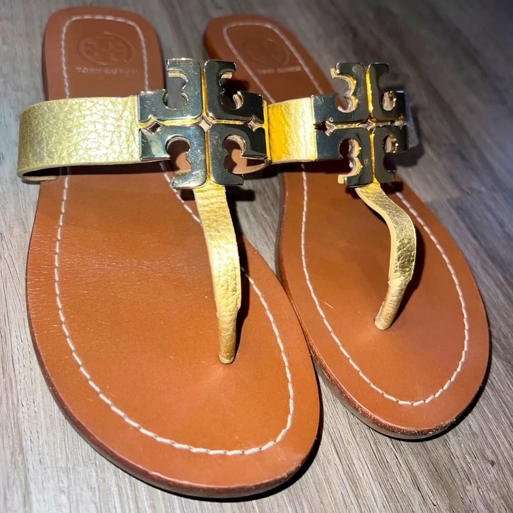 Like New Tory Burch gold sandals